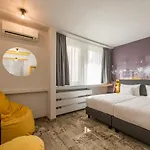 Three Corners Anna Hotel 3*