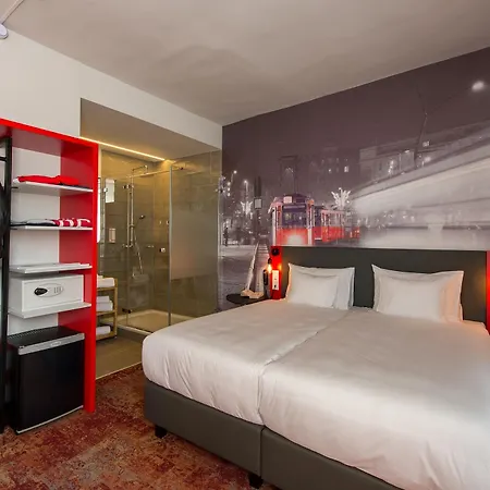 Three Corners Anna Budapest