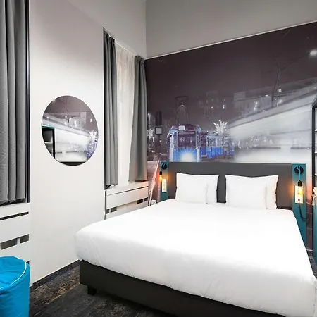 Three Corners Anna Hotel