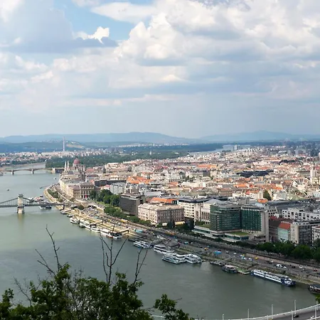 Otel Three Corners Anna Budapeşte