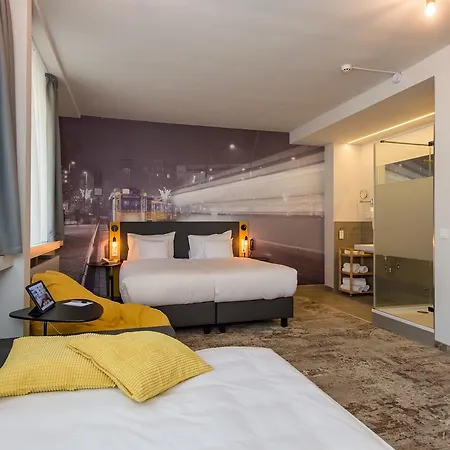 Three Corners Anna Отель