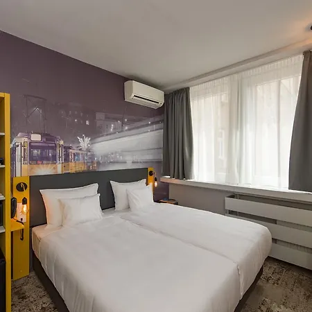 Three Corners Anna Отель Будапешт