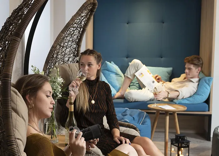 מלון Three Corners Anna 3*