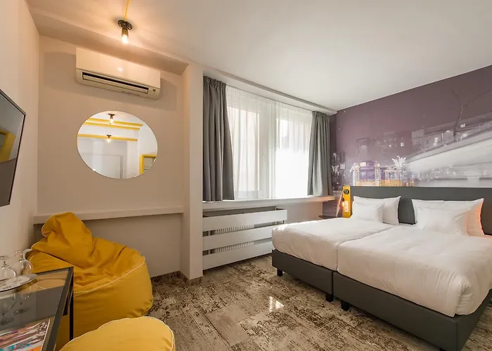 Three Corners Anna Hotel 3*