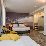Three Corners Anna Hotel
